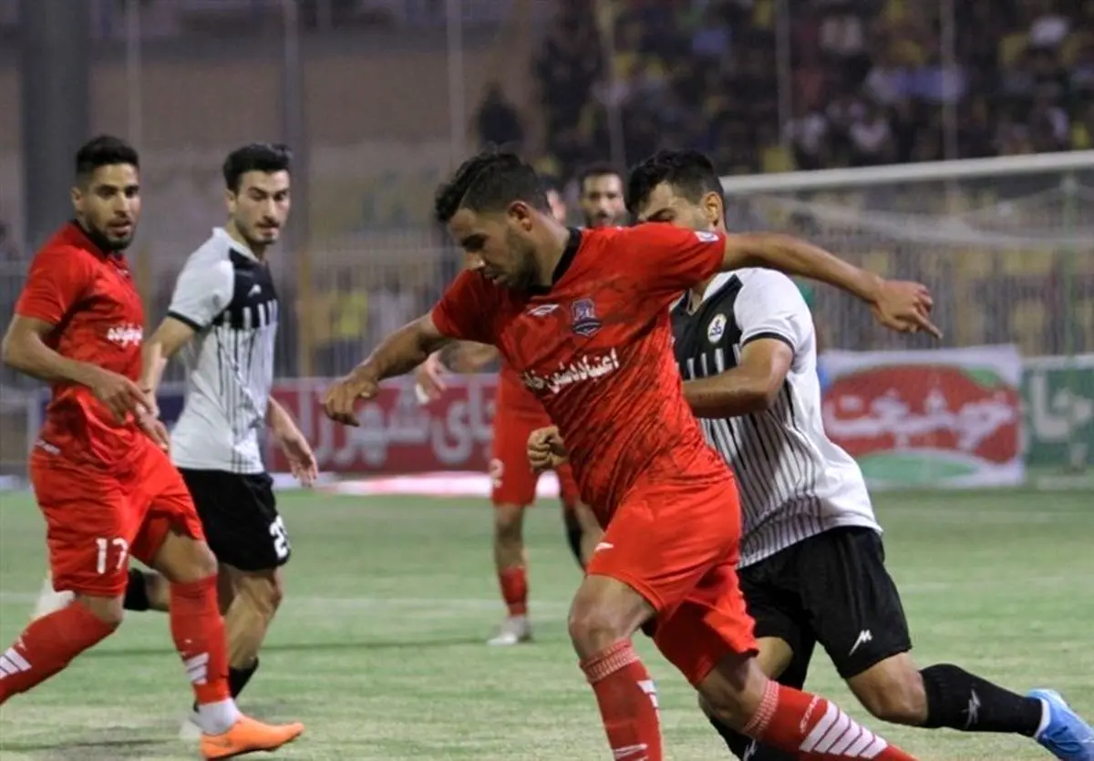 حمایت یک بازیکن از محمود فکری و صحبتهایش درباره قهرمان اعلام کردن پرسپولیس
