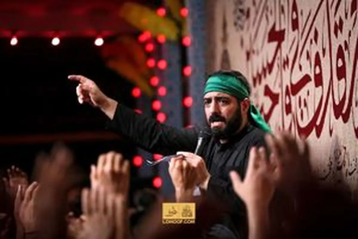 مداحی سید مجید بنی فاطمه در منزل شهید حاج قاسم سلیمانی/ فیلم
