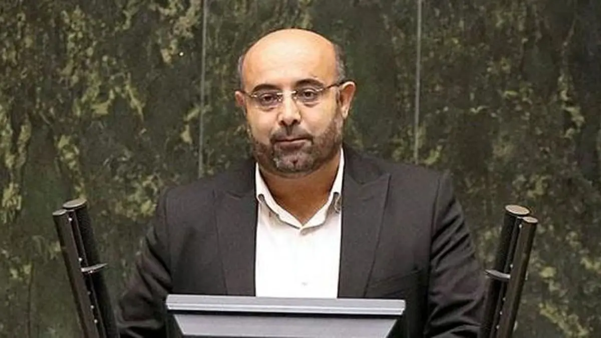 بازار خودرو داخلی انحصاری و بدون رقیب است