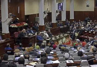 پارلمان افغانستان به دنبال بیرون کردن نیروهای نظامی خارجی