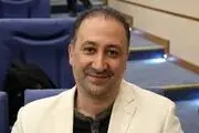 شباهت کم نظیر دختر آقای مجری با پدرش!