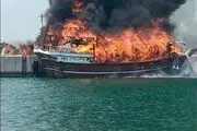 آتش سوزی در  ۸ فروند لنج صیادی در بندر لنگه
