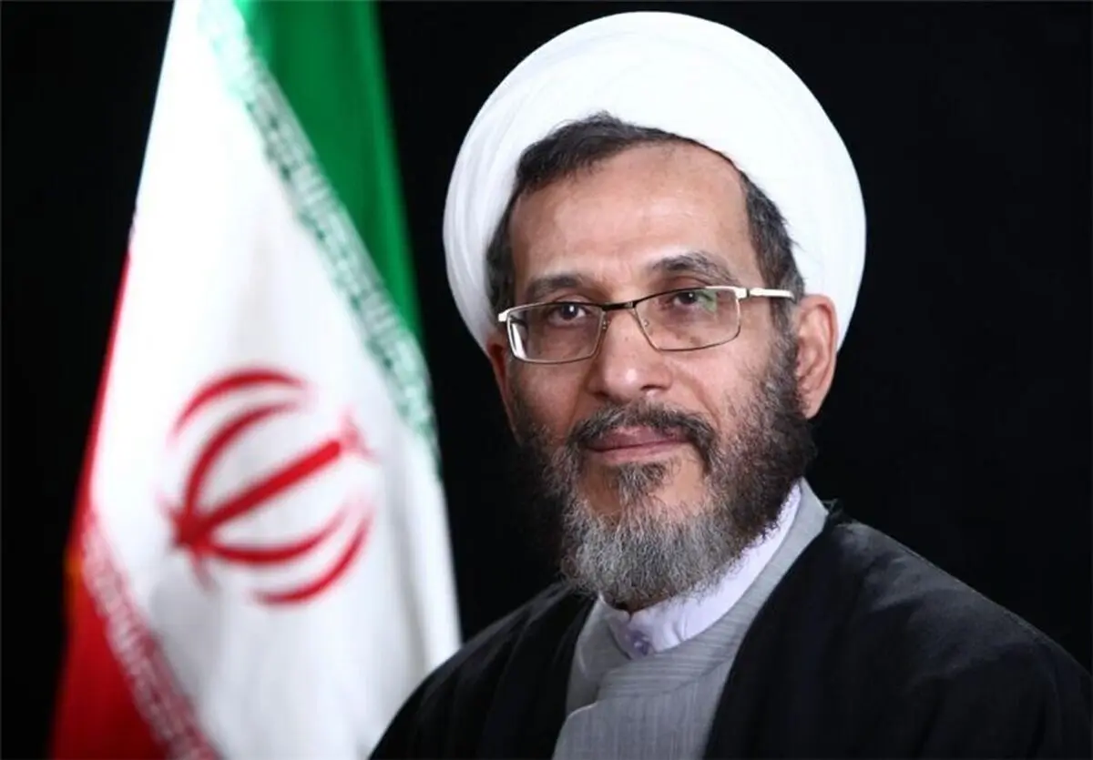  درباره دیدار فائزه هاشمی با بهائیان باید تحقیق کنم