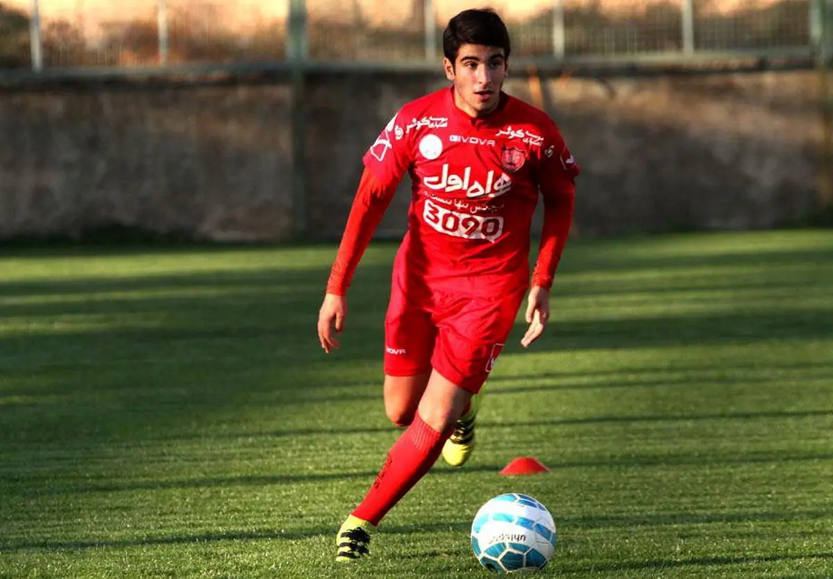 پیوستن مدافع اسبق پرسپولیس به پدیده