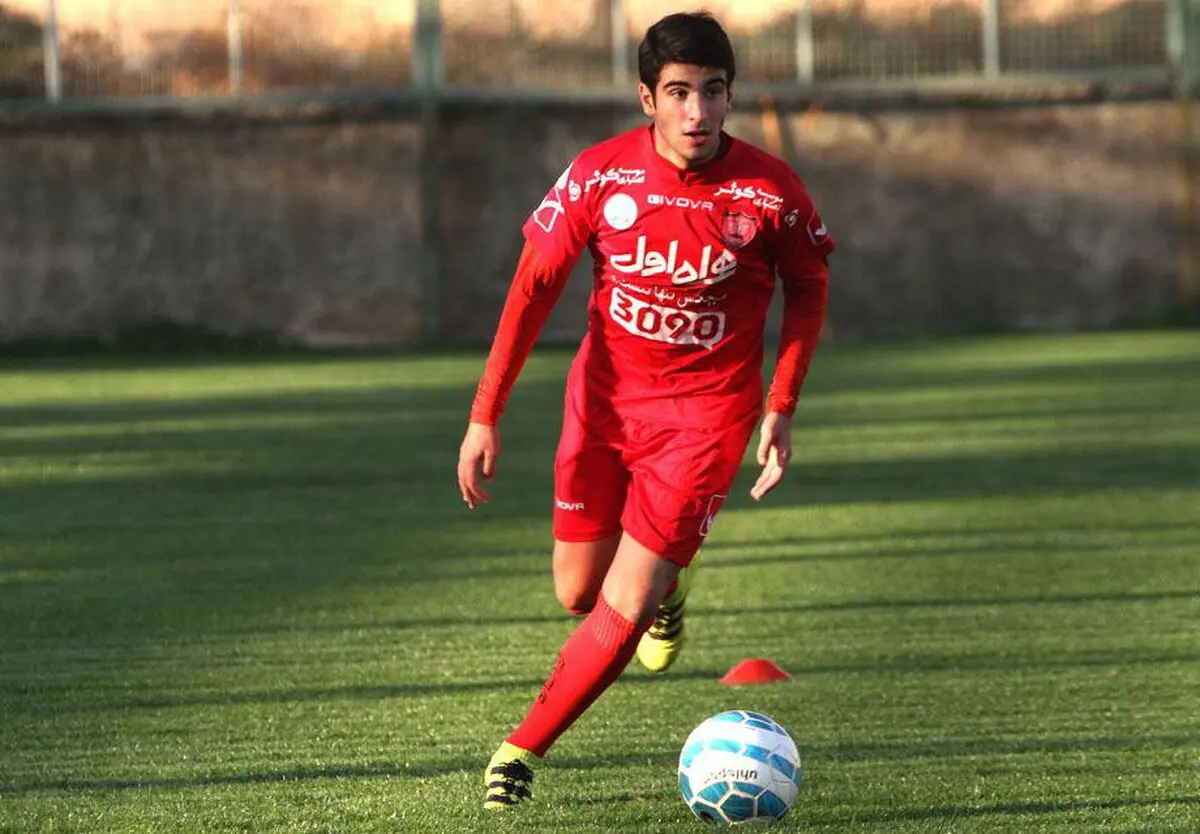 پیوستن مدافع اسبق پرسپولیس به پدیده