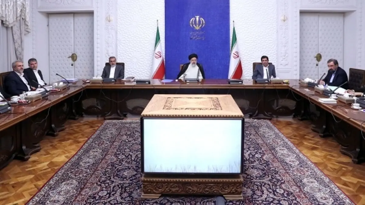 دستور ویژه رئیس‌جمهور برای بهبود معیشت بازنشستگان
