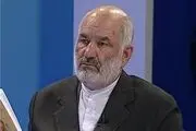 انتقاد از تعداد همراهان سفرهای خارجی روسای قوا / حضور در سفرها به رغم مخالفت کمیته نظارت