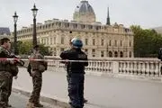وحشت در پلیس فرانسه