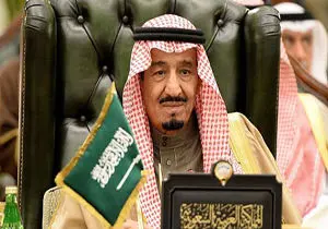 تعلیق روزنامه‌نگار سعودی به دلیل تشبیه ملک سلمان به خداوند