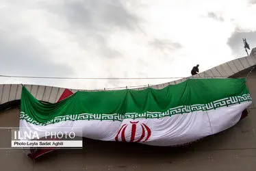 پویش پرچم افتخار در چهل و سومین سالگرد پیروزی انقلاب اسلامی/گزارش تصویری