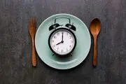 فواید شام خوردن قبل از ساعت نه + اینفوگرافی 
