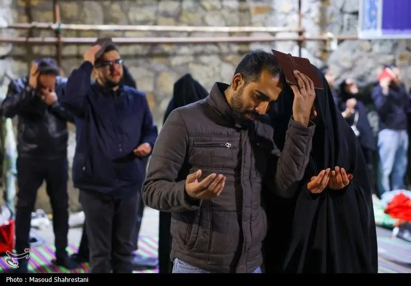 شب قدر در کهف الشهدا/ گزارش تصویری