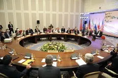 گاردین: اکنون زمان مذاکره با ایران است