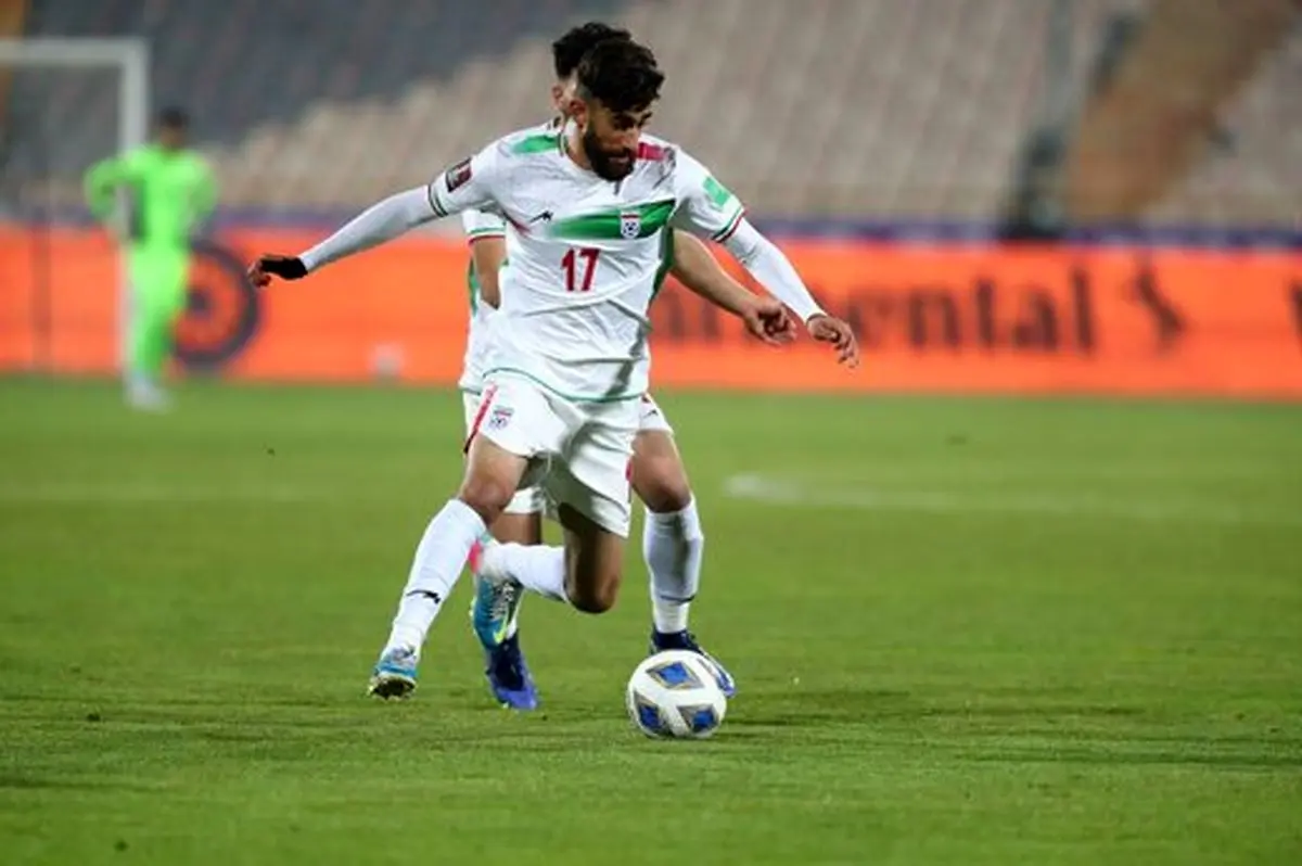 ستاره تیم ملی منتظر پیشنهاد پرسپولیس و استقلال
