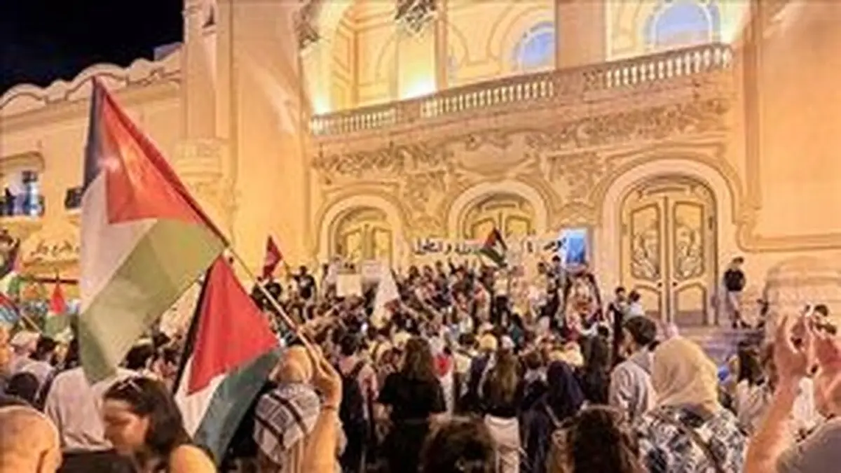 تجمع  دانشجویان +جزئیات 