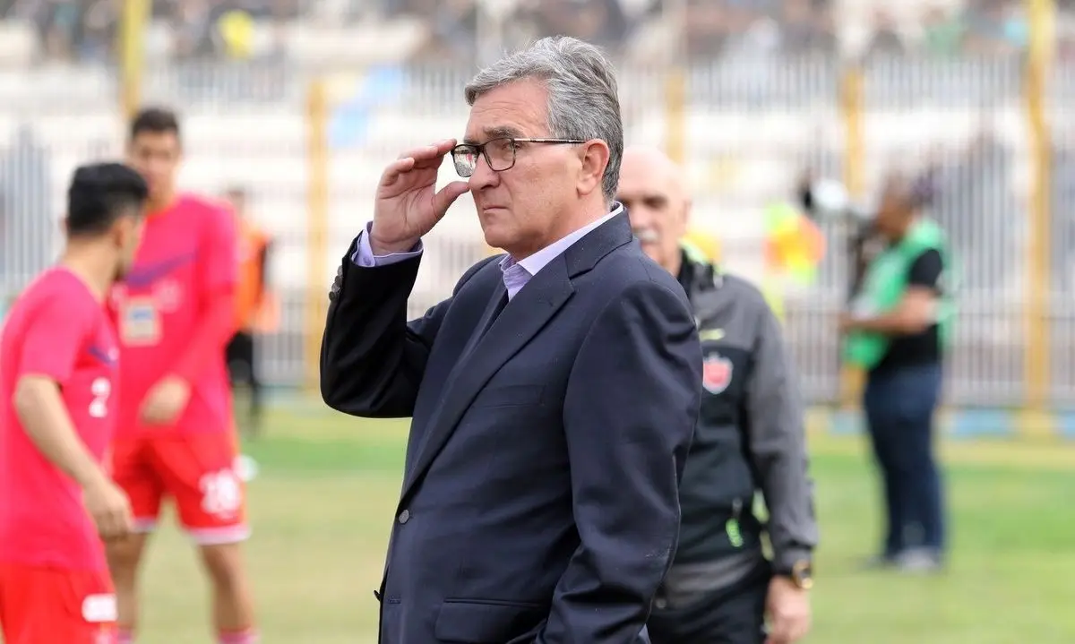 نشست عرب و برانکو در اردوی پرسپولیس