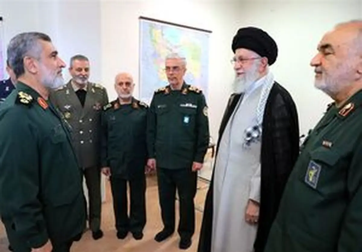 وصیت‌های شهید حاجی‌زاده درباره امام خامنه‌ای