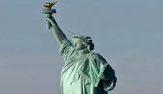 فرانسوی ها: مجسمه آزادی در آمریکا نماند