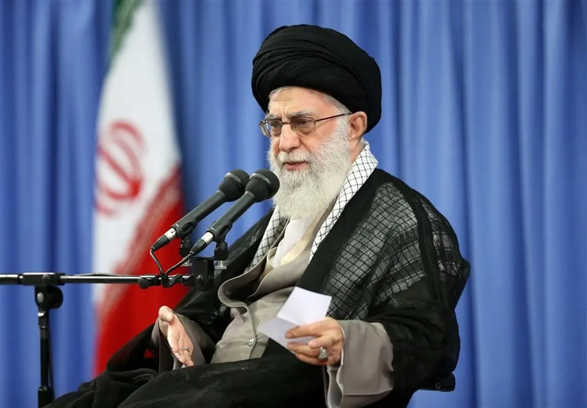 سردرگمی سیاست های غربی به خاطر آیت الله خامنه ای است
