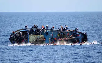 واژگونی یک قایق با 251 سرنشین در آب‌های فیلیپین