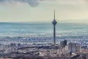 نمایی زیبا از برج میلاد در هوای بارانی امروز تهران