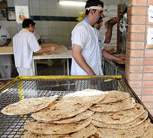 آیا نانوایی‌ها از ابتدای خرداد آزادپز می‌شوند؟