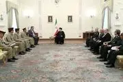 رئیسی: راهبرد ایران تبدیل مرزهای امنیتی به مرزهای امن و اقتصادی است
