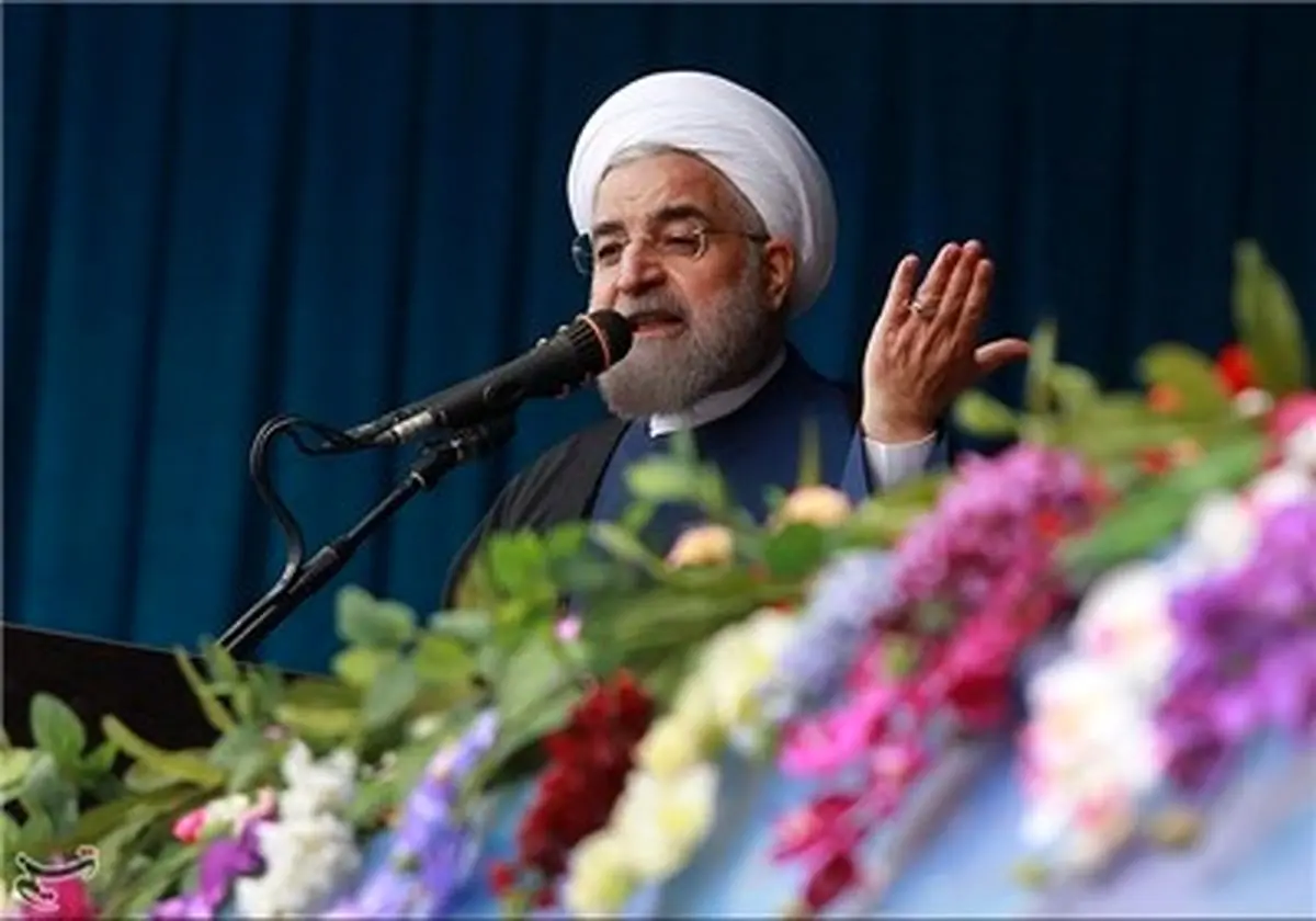 روحانی: مشکلات جامعه با شعار و جملات تند حل نمیشود