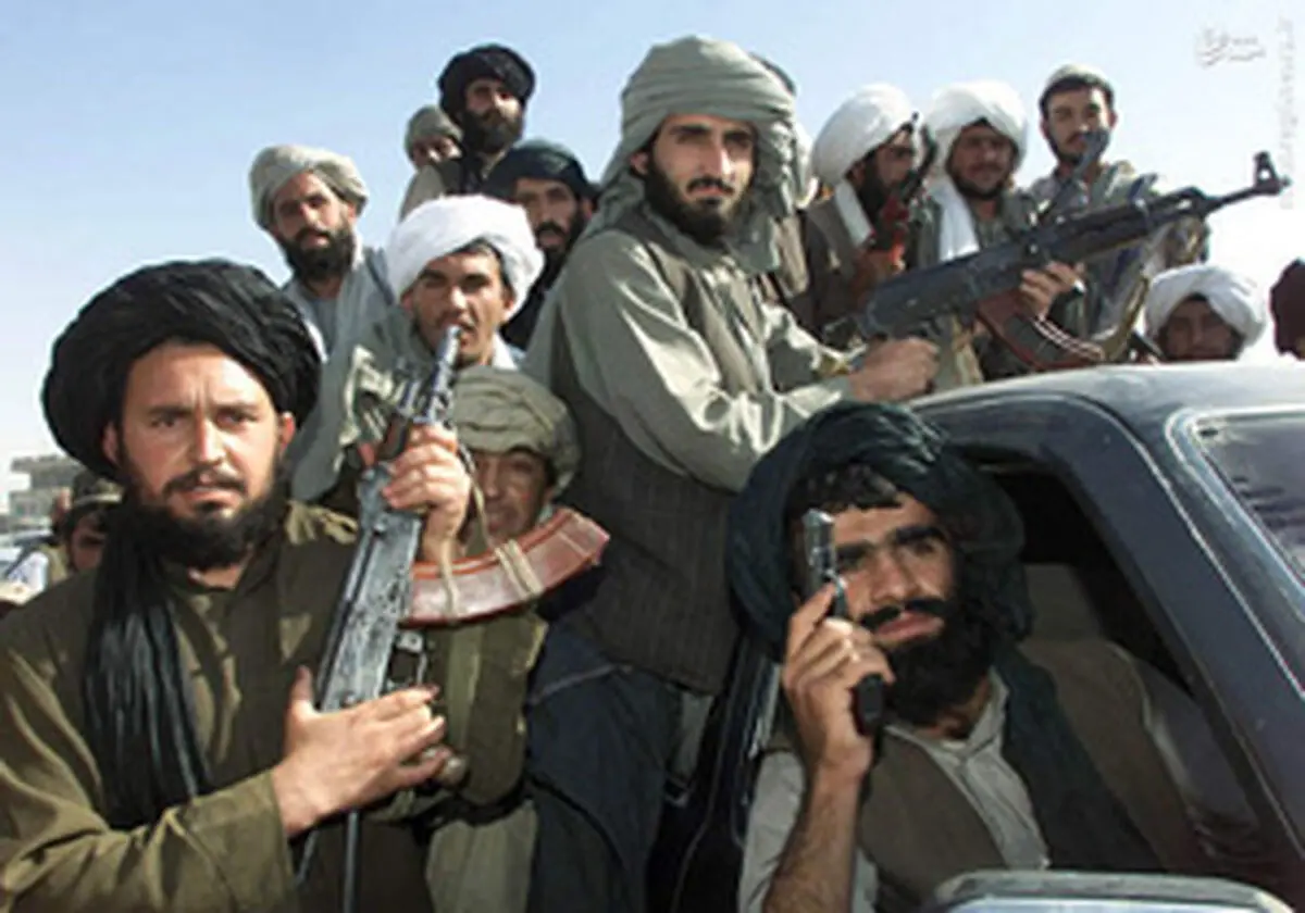 القاعده و نیروهای دولت مستعفی یمن به جان هم افتادند