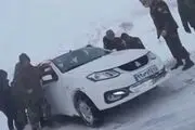 حرکت ارزشمند نیروهای ارتش ایران که مردم را خوشحال کرد