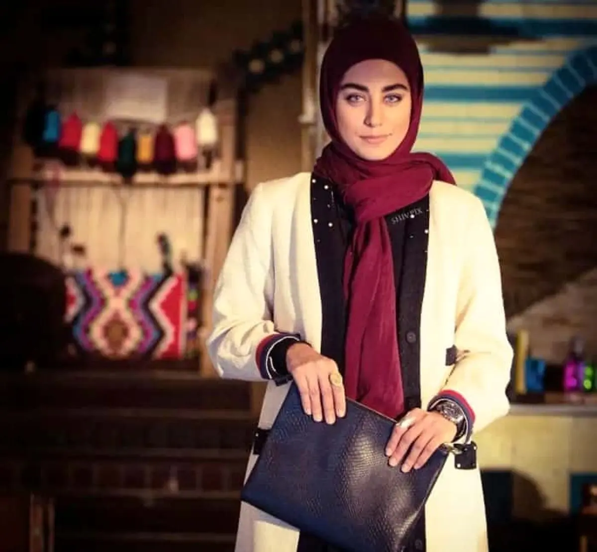 بازیگر نقش آوین در سریال سرجوخه