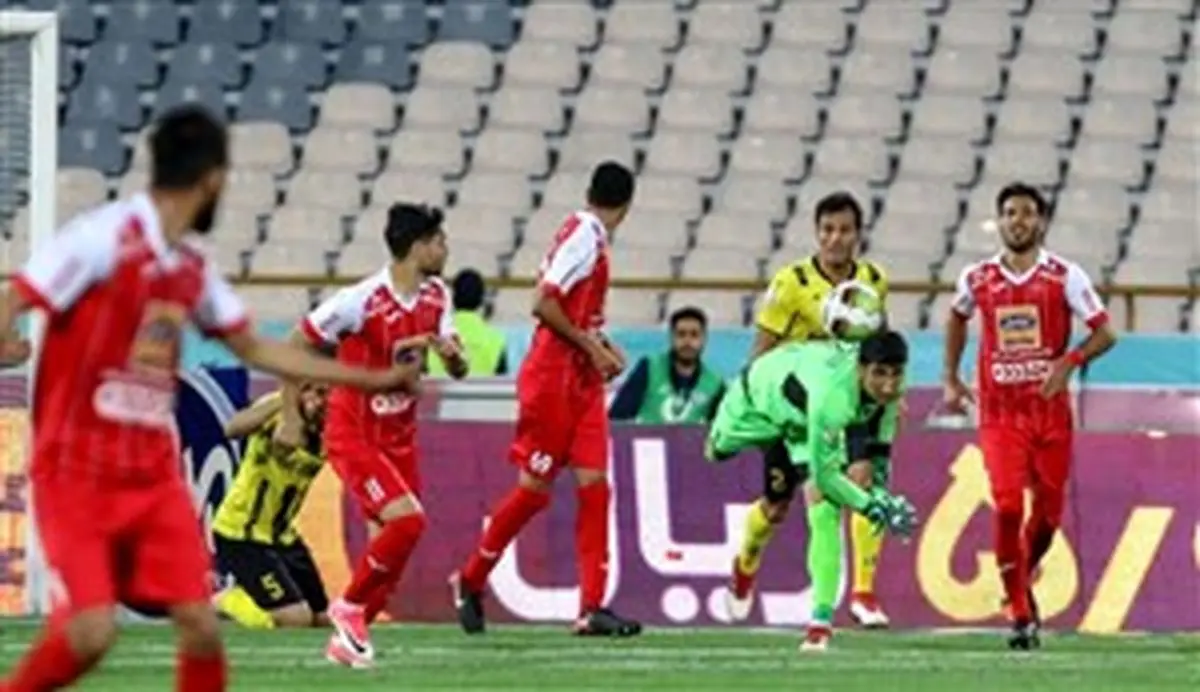 بیرانوند و شجاع خواننده سرود قهرمانی!
