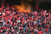 درگیری شدید هواداران تراکتورسازی با مأموران انتظامی