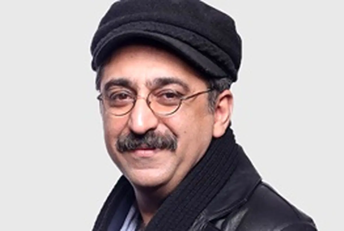 طبیعت گردی مجری مشهور در کنار همسر دومش/عکس