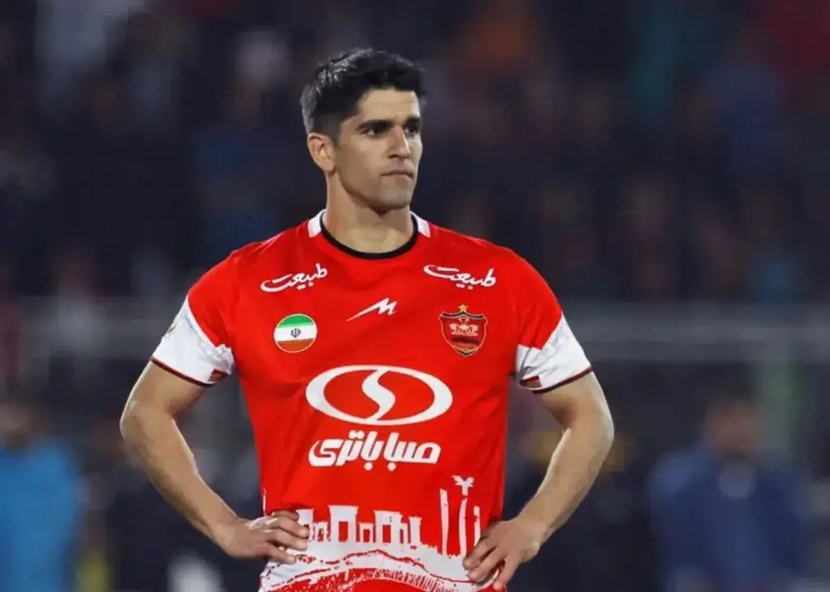 مهرداد میناوند فوتبال یک پرسپولیسی را نجات داد؛ روایت تلخ و شیرین پوریا پورعلی
