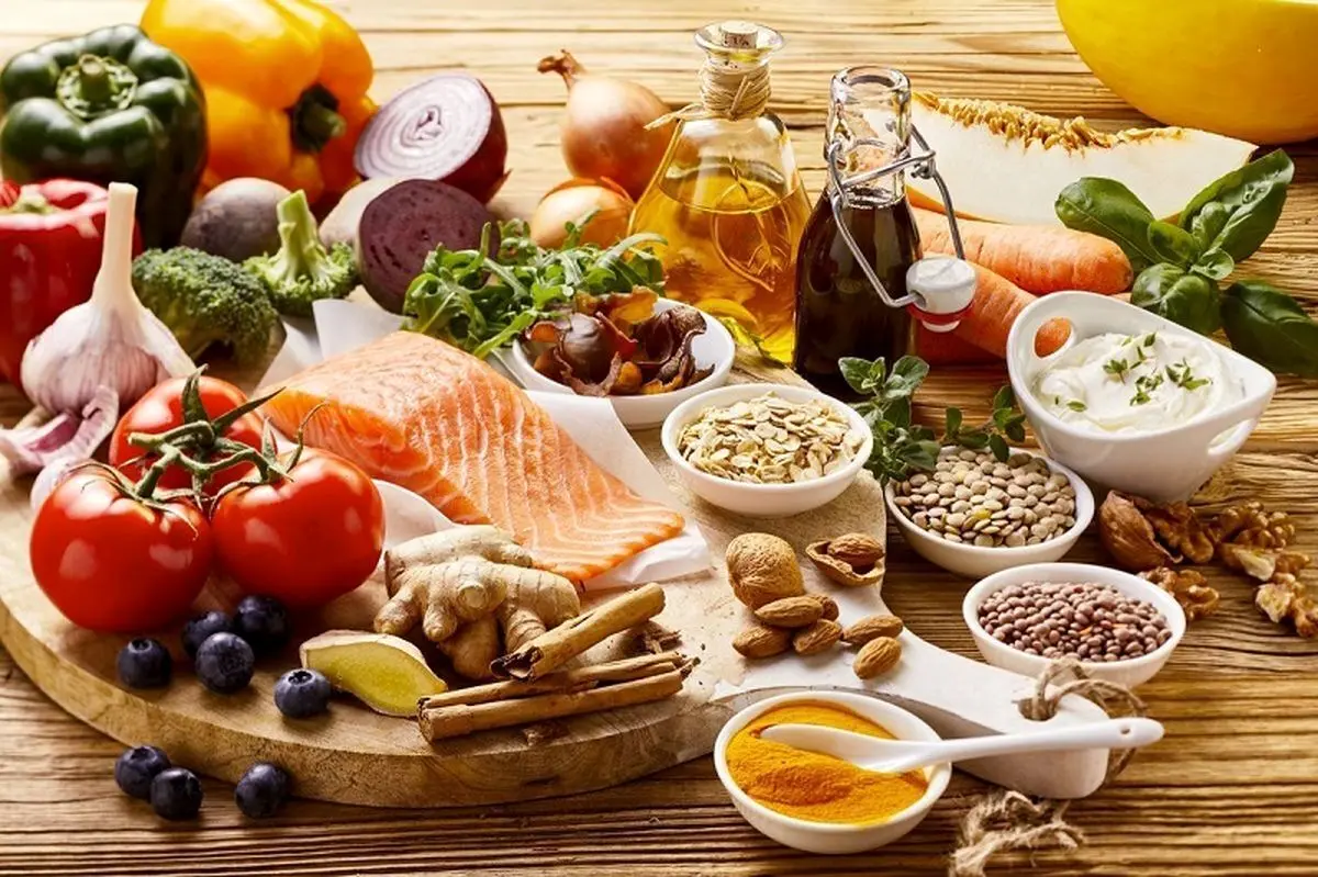 غذاهای مفید و مضر برای تیروئید پر کار + آموزش