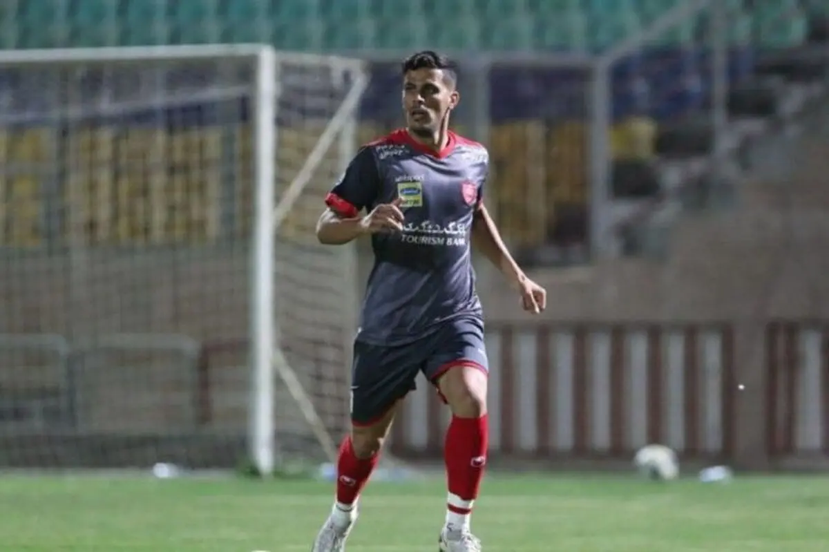 رقم قرارداد بازیکن جنجالی پرسپولیس لو رفت