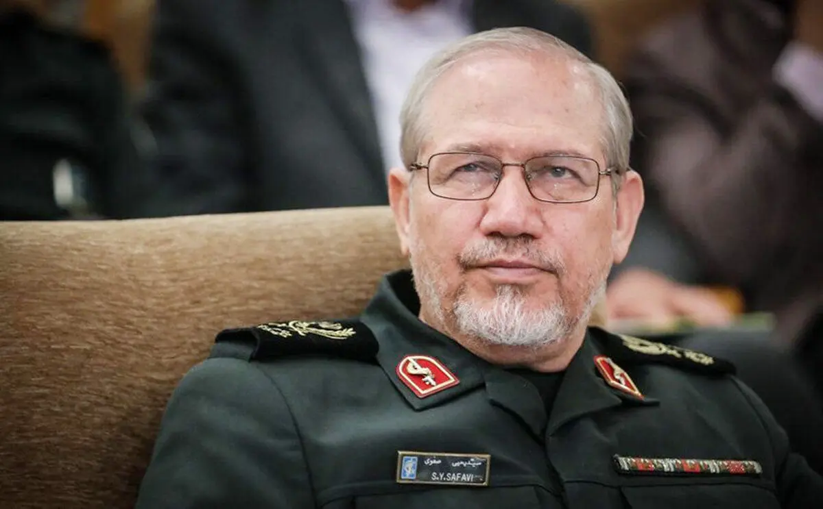 رحیم صفوی رئیس پژوهشگاه علوم و معارف دفاع مقدس شد