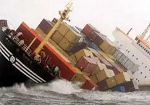 غرق شدن یک کشتی باری در سواحل ژاپن