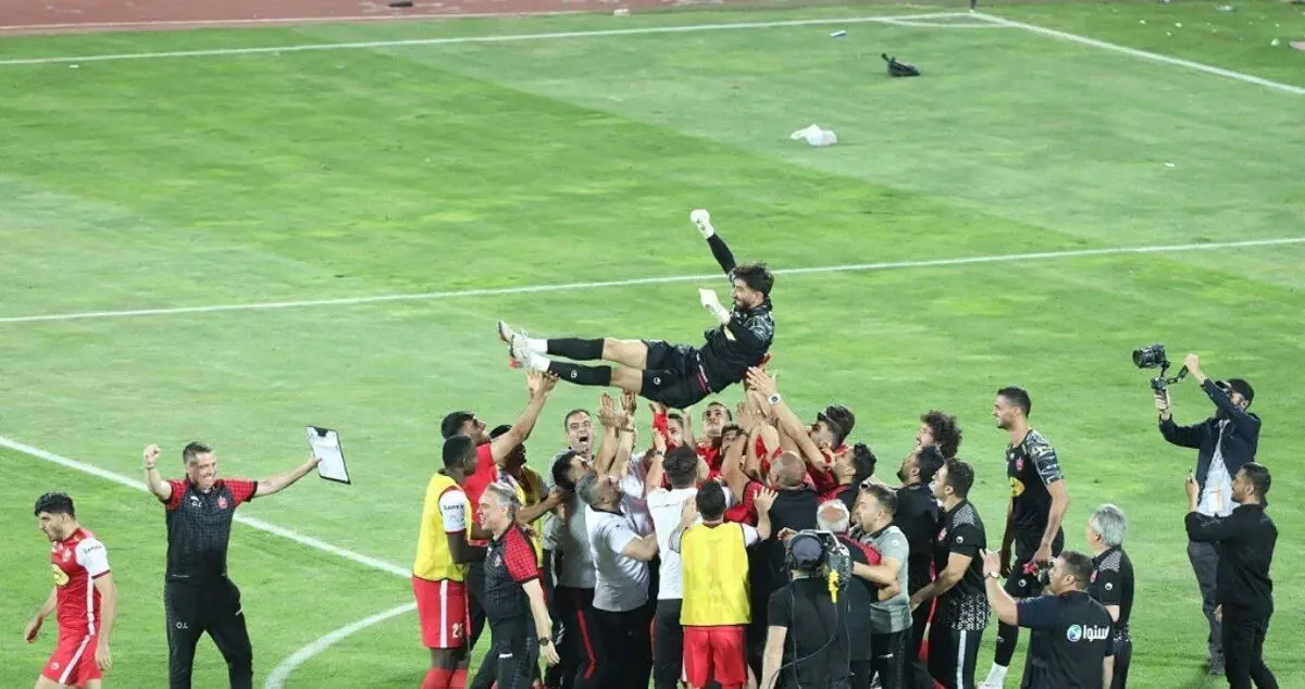 پرسپولیسی‌ها پیش چشم استقلال جام می‌ گیرند؟
