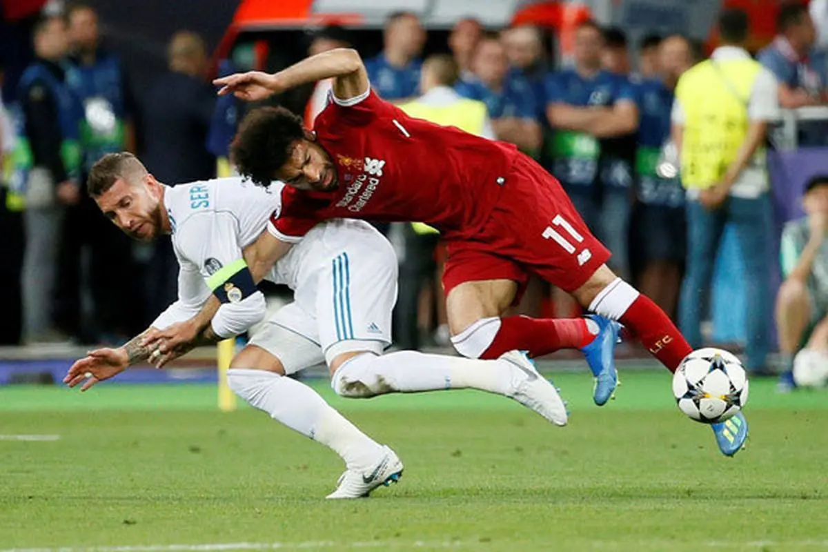 محمد صلاح گیر افتاد!