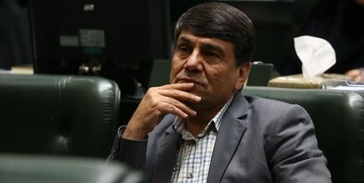 
وحدتی: تنها نسخه‌ای که می‌توان تجویز کرد، در خانه ماندن است
