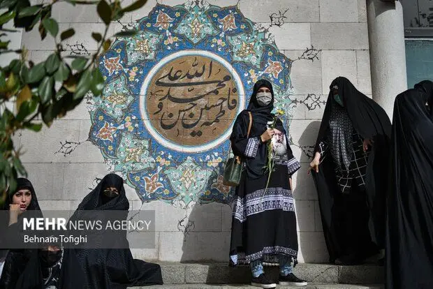 مراسم تشییع پیکر آیت الله سید عبدالله فاطمی نیا/گزارش تصویری
