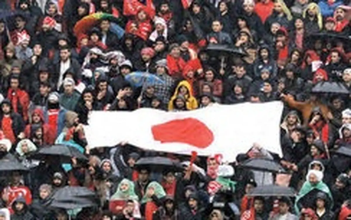وقتی تلویزیون هم نمک به زخم پرسپولیسی ها می پاشد! /عکس
