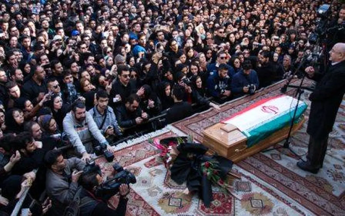 روضه پدر پاشایی در مراسم تشییع + فیلم