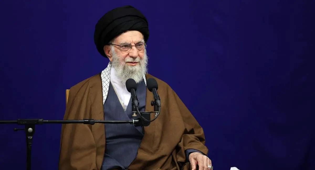 دعای مستجاب رهبر قرآنی +فیلم