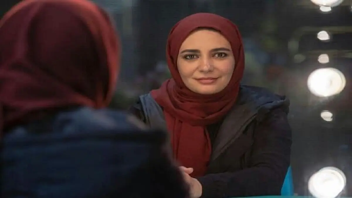 لیلا زارع و لیندا کیانی در فیلم ضد +عکس