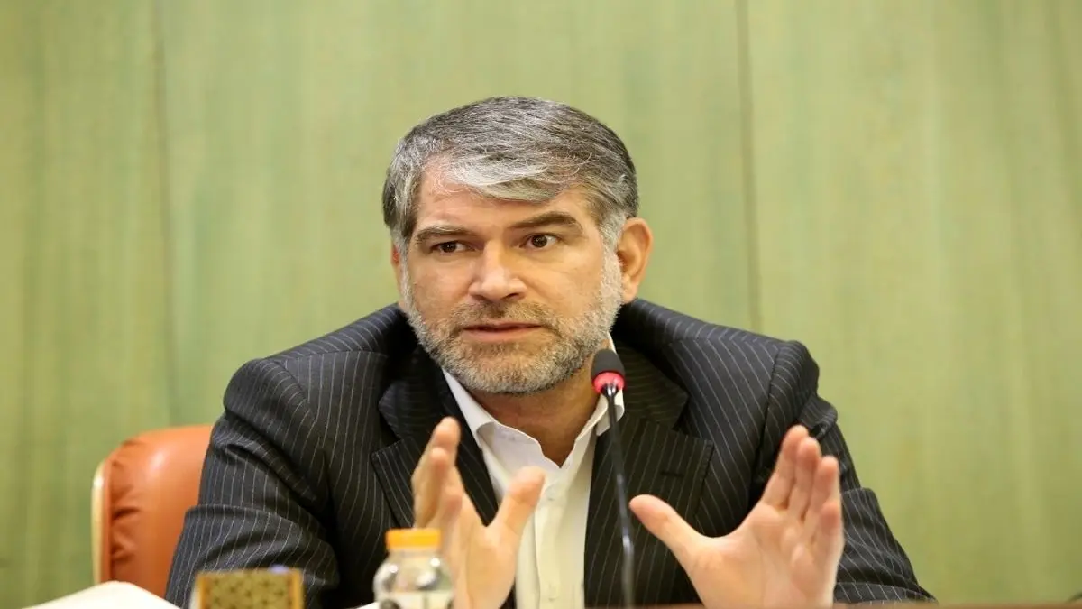 عرضه مرغ و گوشت کافی برای تنظیم بازار