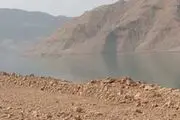 سدی که زمینهای اطراف را شوره زار می کند