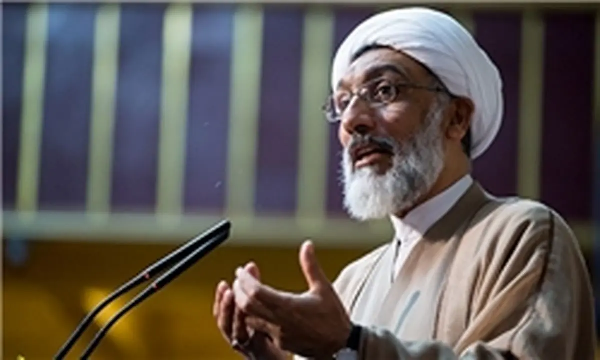 دولتیها نه تنها کار مردم را آسان نمیکنند بلکه با سختگیری خدمت میدهند